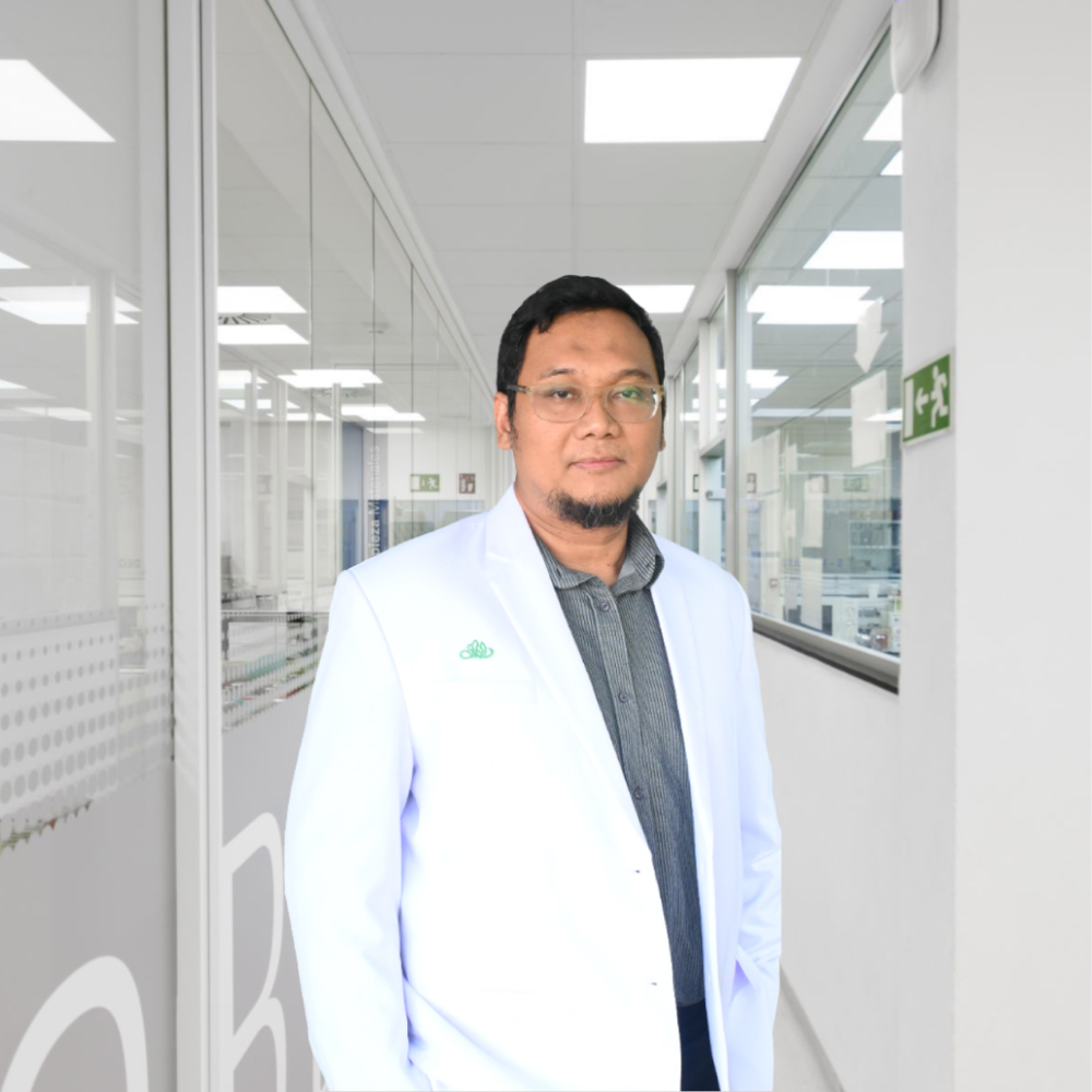 dr. Eko Hadi Waluyojati, Sp.M