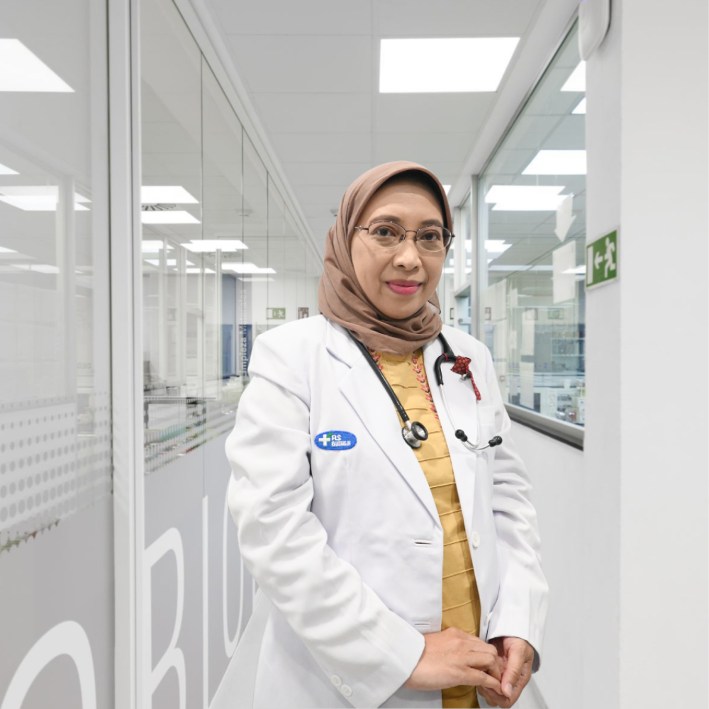 dr. Dini Ardiani, Sp.A